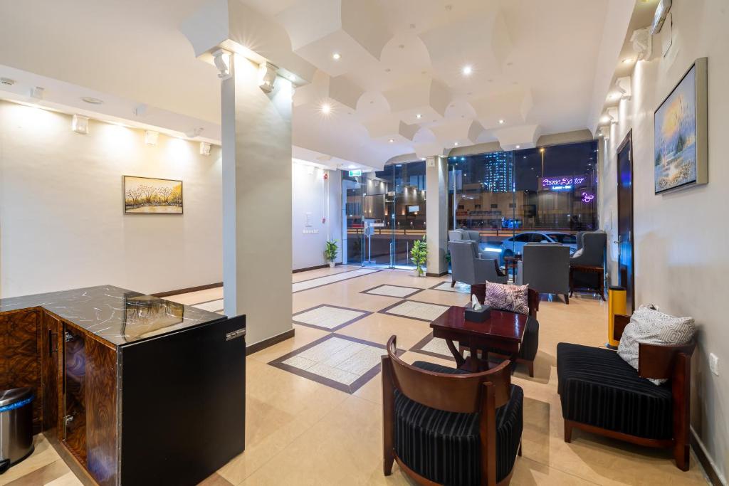 TALEEN AL NAKHEEL APARTMENT