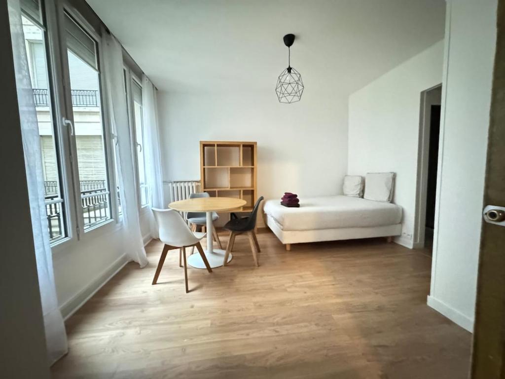 Montmartre charmant studio