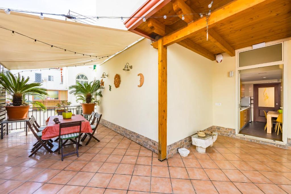 Terrazza Lulu by NapoliApartments