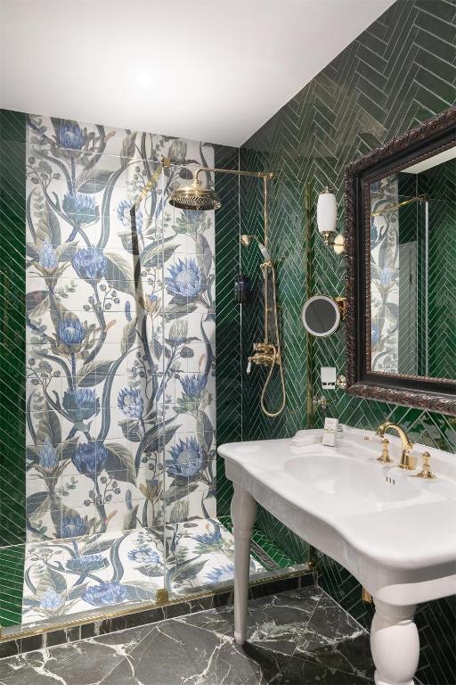 Schloßhotel Althörnitz - Deluxe Queen Room