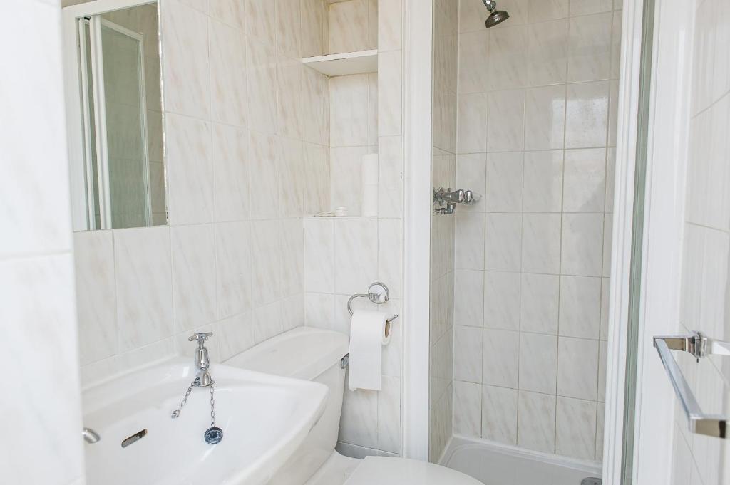 Avonmore Hotel - Resim 17