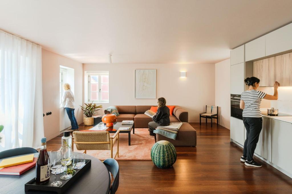 Porto Arts Club Apartments by Feel Discovery