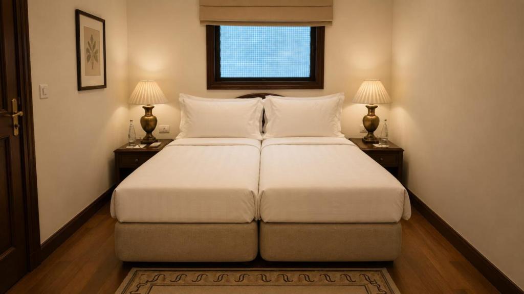 لابی و فضای عمومی Maidens Hotel New Delhi - تصویر ۵