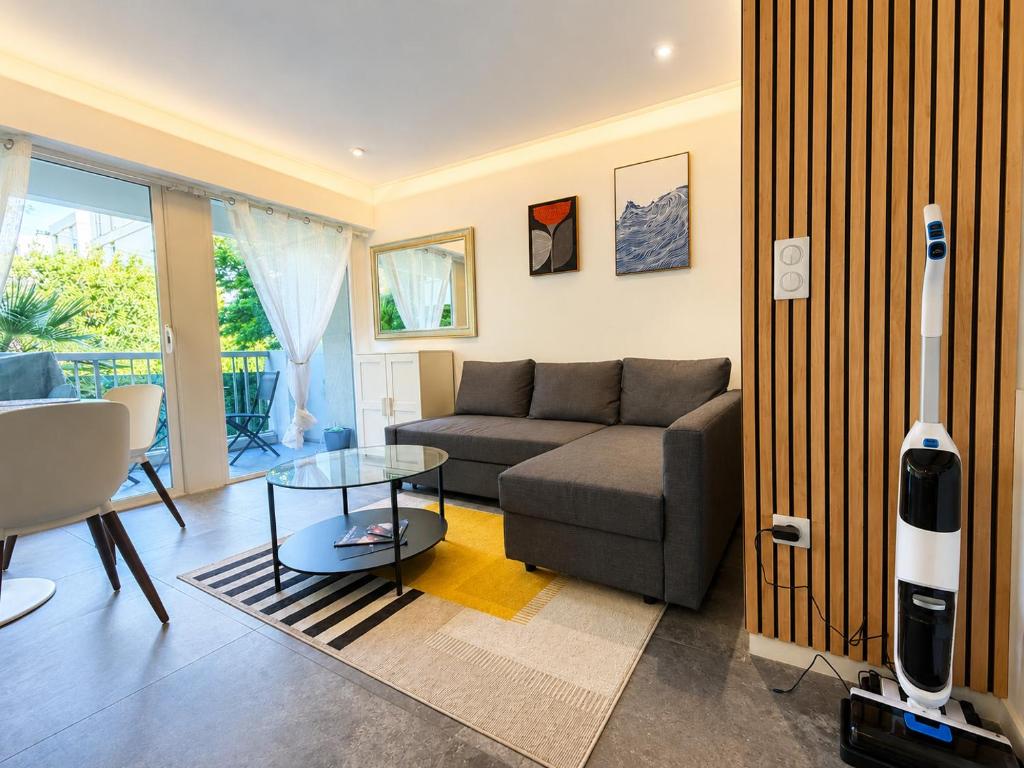 One Bedroom Cannes