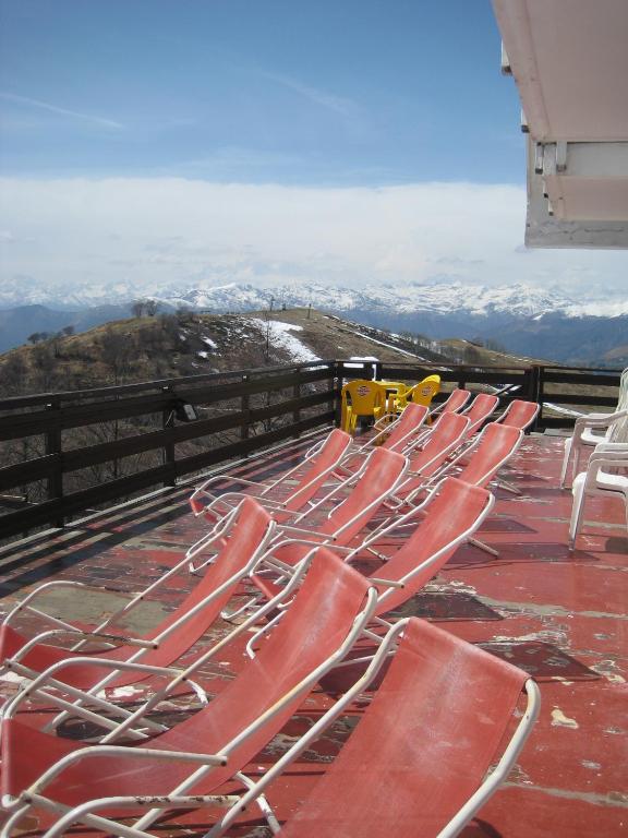 Fotografie z fotogalerie ubytování Albergo Casa Della Neve v destinaci Stresa
