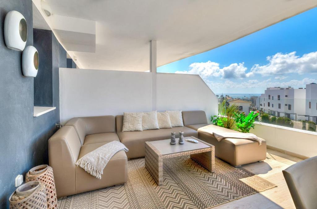 Stylish apartment in Estepona with pool