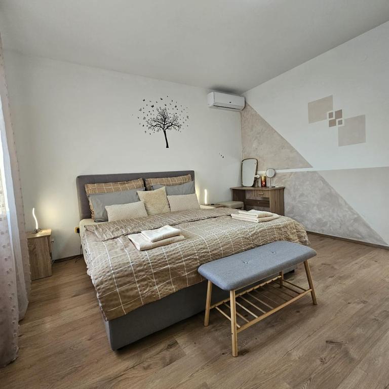 Comfortable APT Sara 2 with free parking