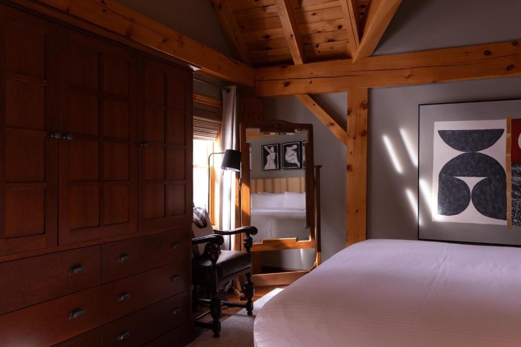 Buffalo Mountain Lodge photo