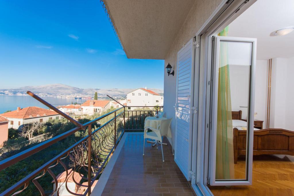 Balkón nebo terasa v ubytování Apartmani Gaube
