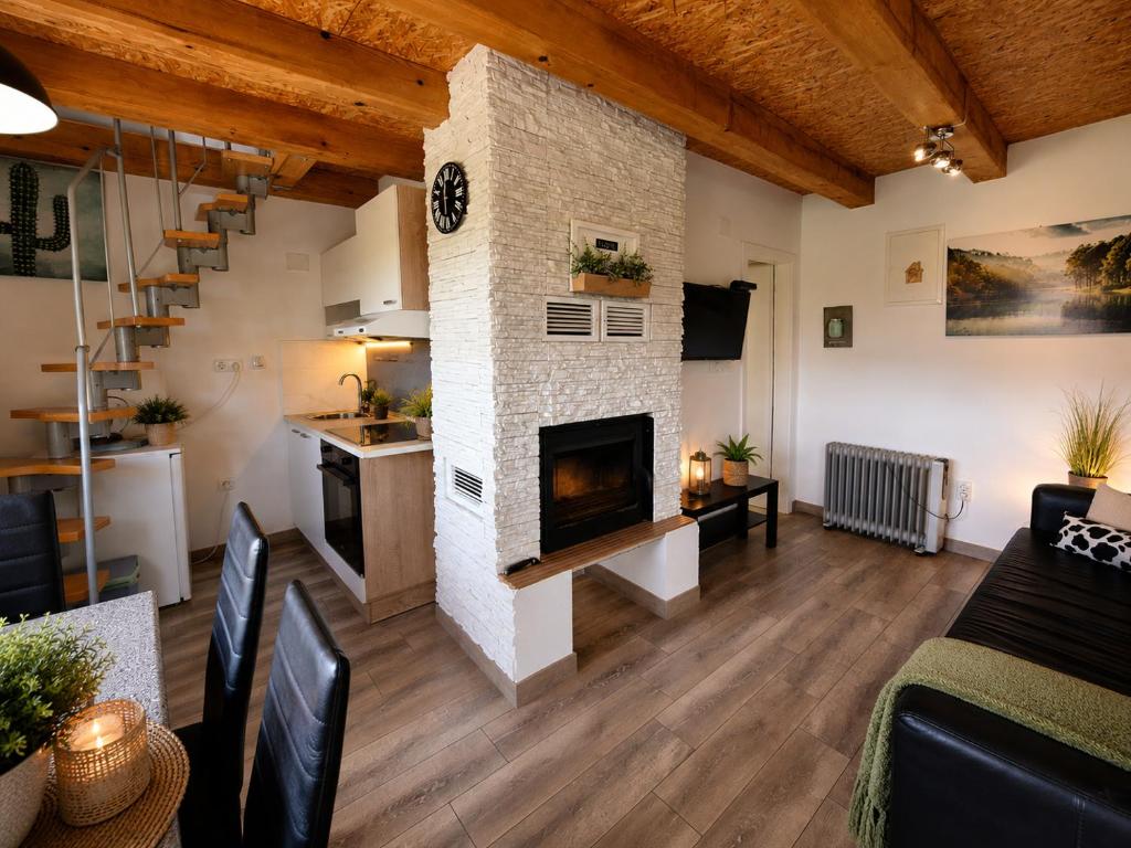 Guesthouse Mreznica- Mreznicka Idila resort - Casa De Vacaciones