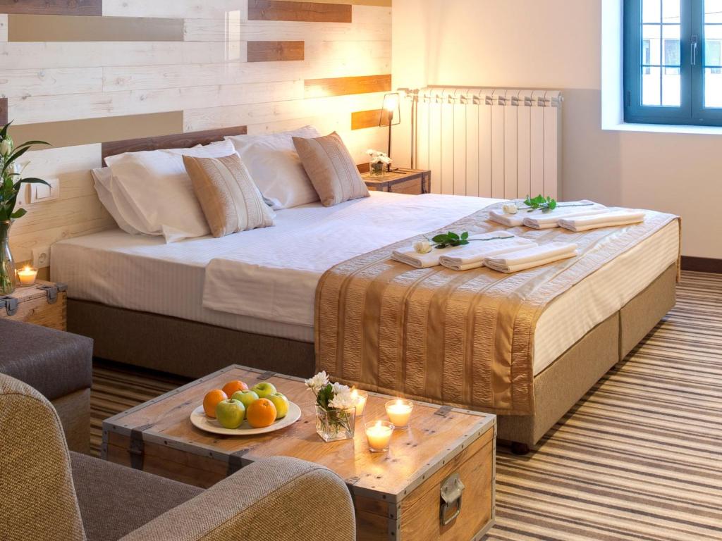Jídlo v hotelu nebo okolí
