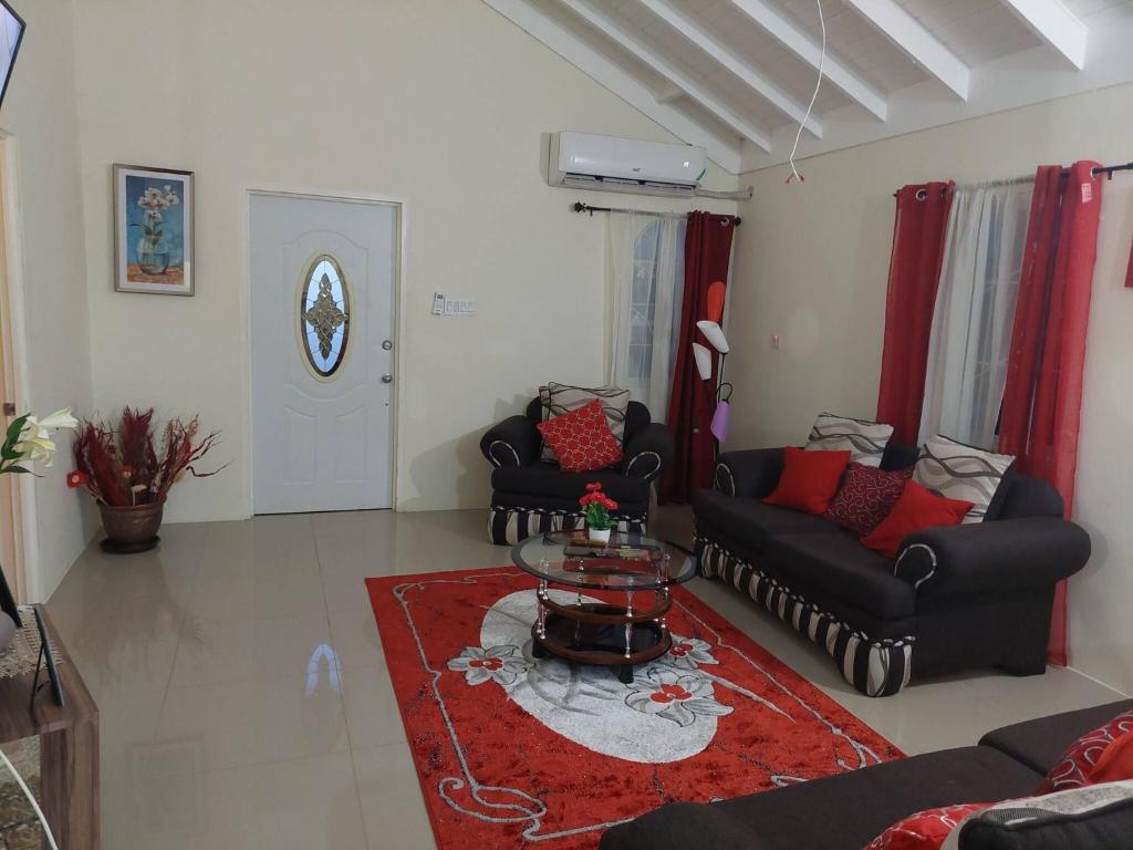 Gallery image of Serenity Vacation Rental in Ocho Rios
