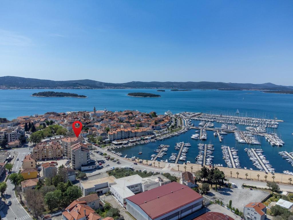 Apartments by the sea Biograd na Moru, Biograd - 25467