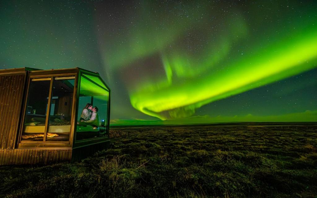 Tiny Glass lodge