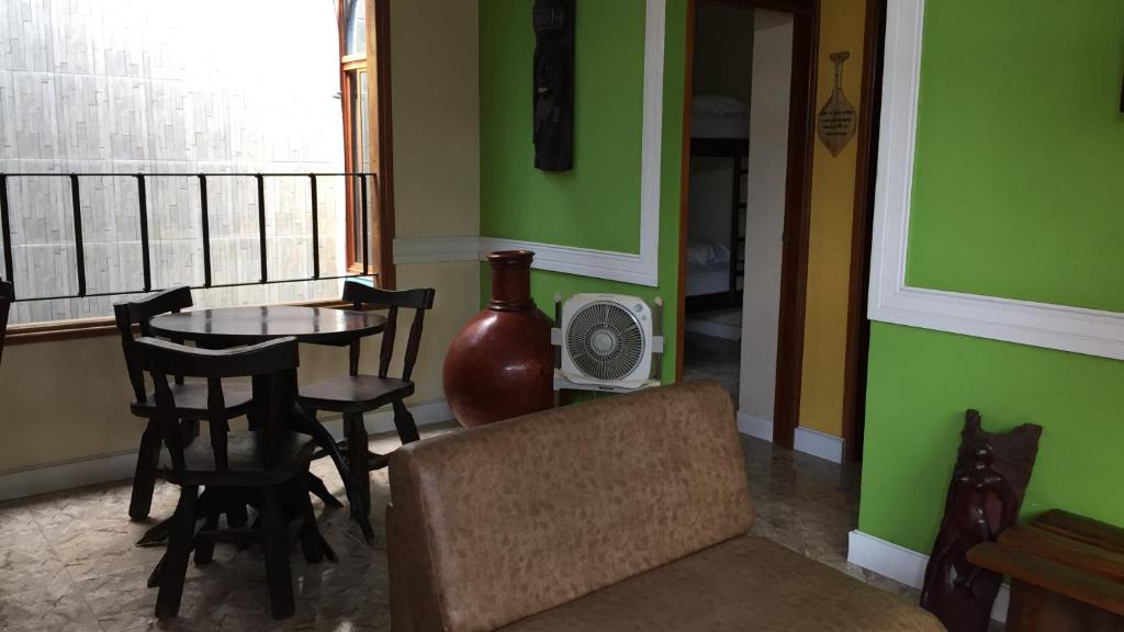 Posezení v ubytování ApartaHotel Tierras Amazonicas