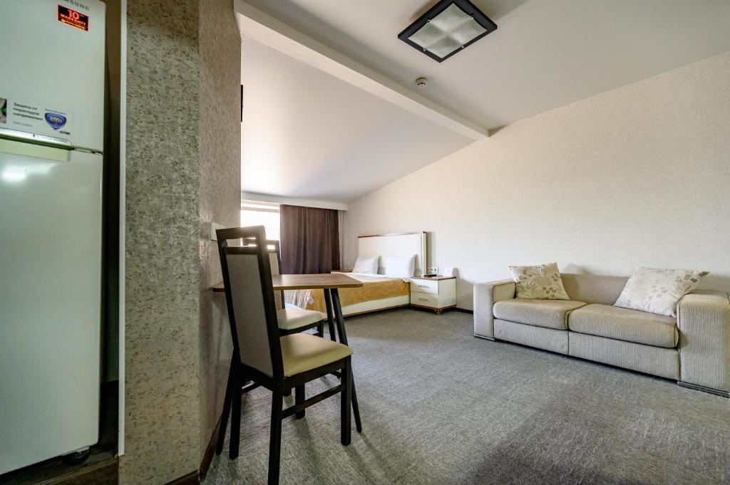 Grecheskaya Central Suites фото 4
