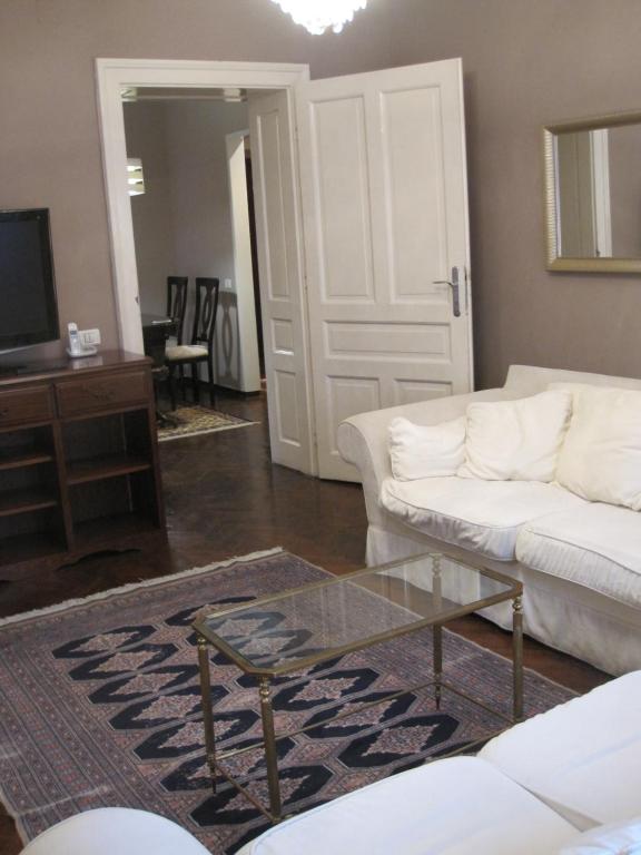 Kruna apartment Vracar Tasmajdan Slavija Hilton