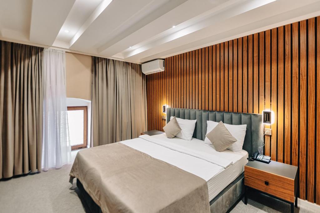 تصویر اتاق‌های The Rooms Baku - تصویر ۲