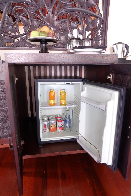 The Royal Santrian - 13