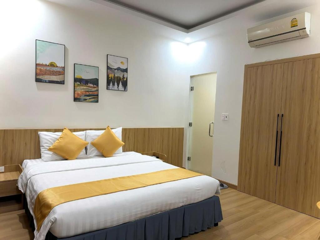 White Hotel Nghệ An - ダブルルーム