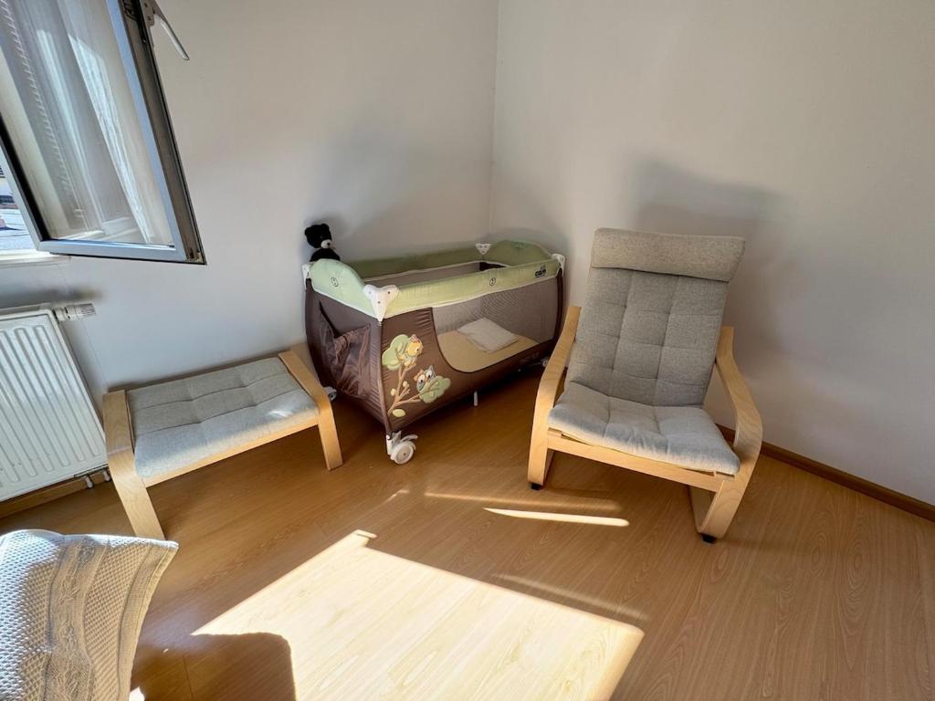 Maison spacieuse au calme avec jardin et parking – photo 45