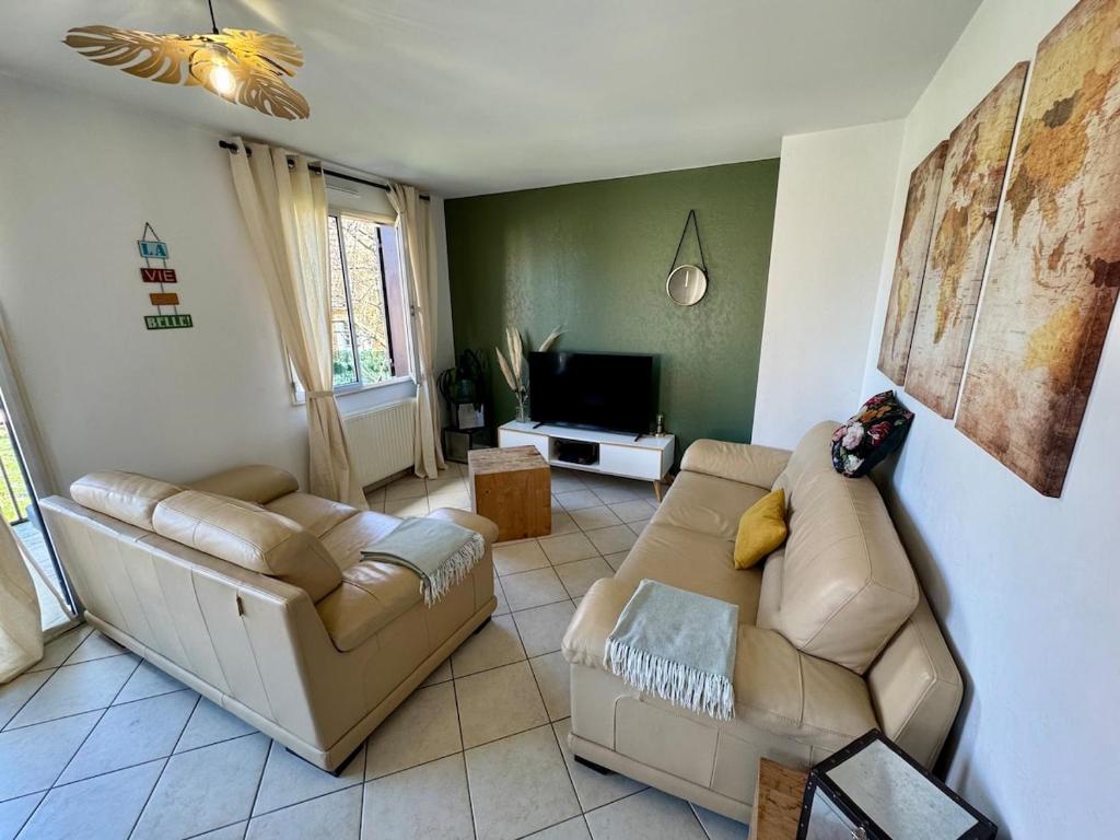 Maison spacieuse au calme avec jardin et parking – photo 17