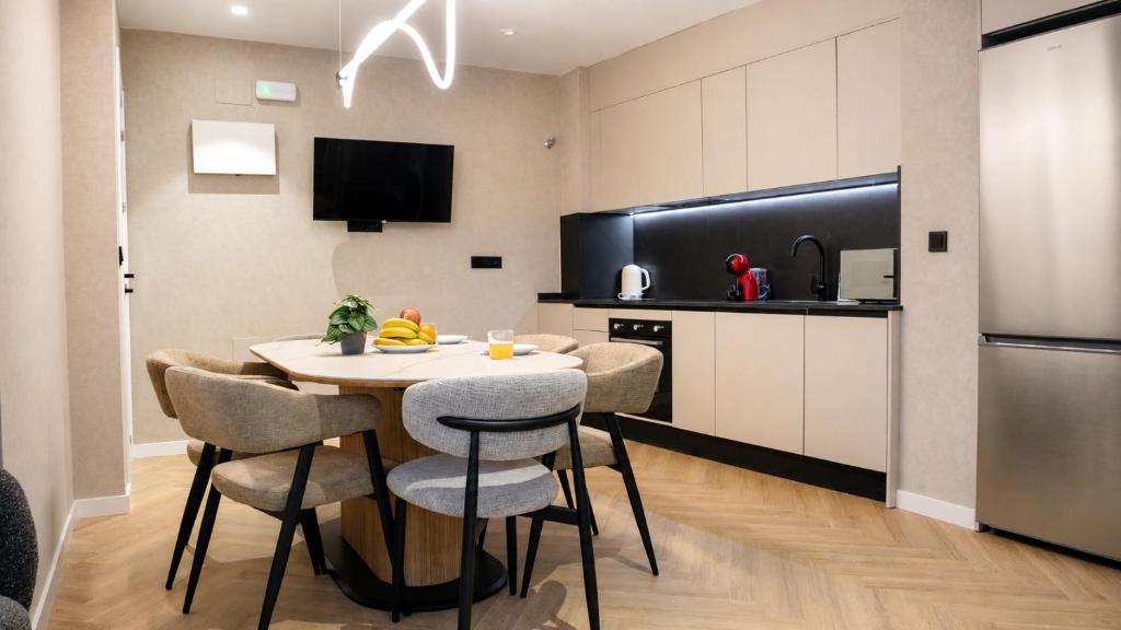 Myflats La Marina - Apartment Mit 2 Schlafzimmern Und Terrasse