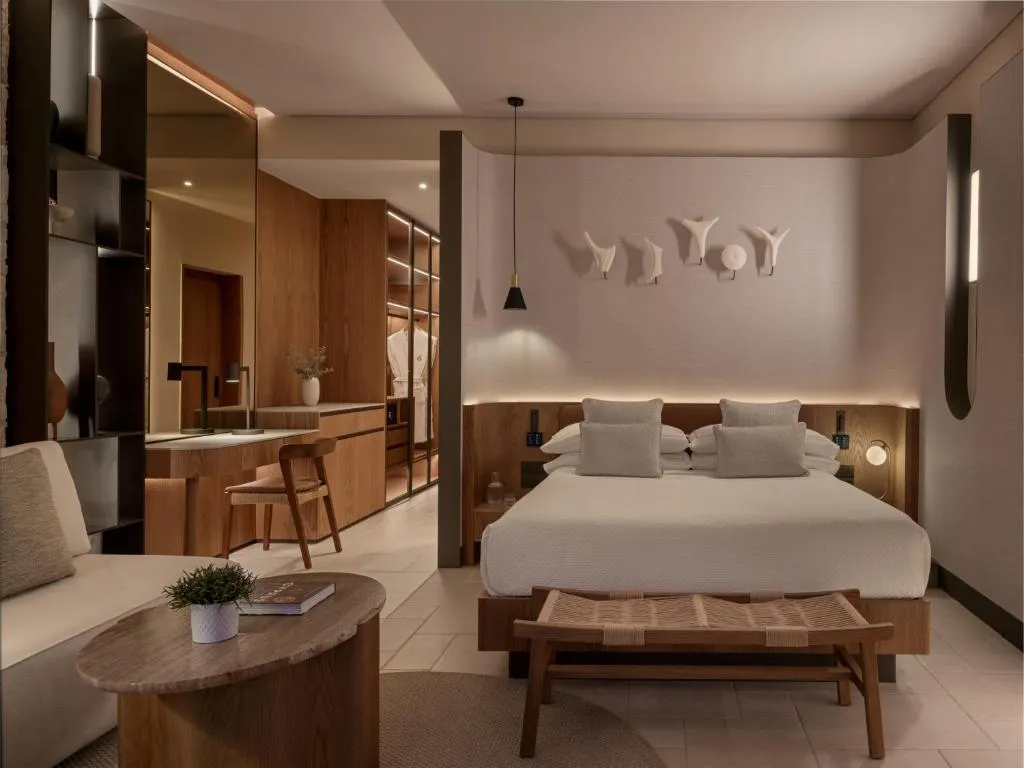 Studio Suite (Adults Only)