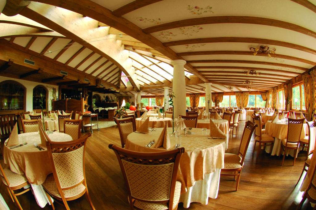 Hotel Shandranj