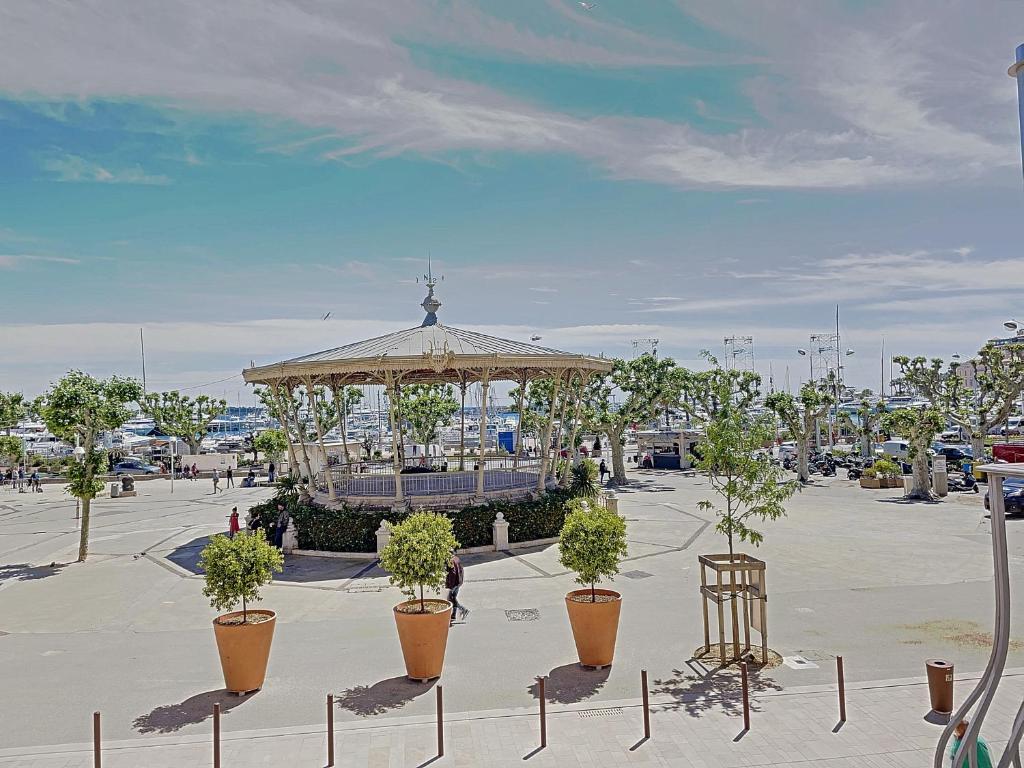 ACCI Cannes Marina