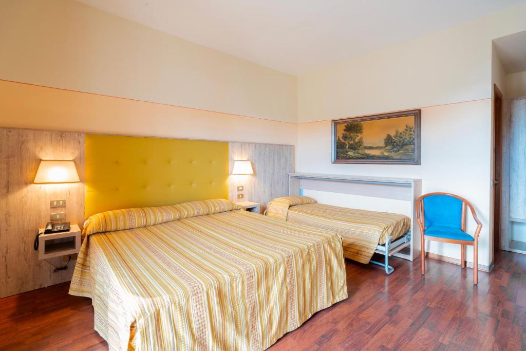 Hotel Tirreno - Quadruple Room