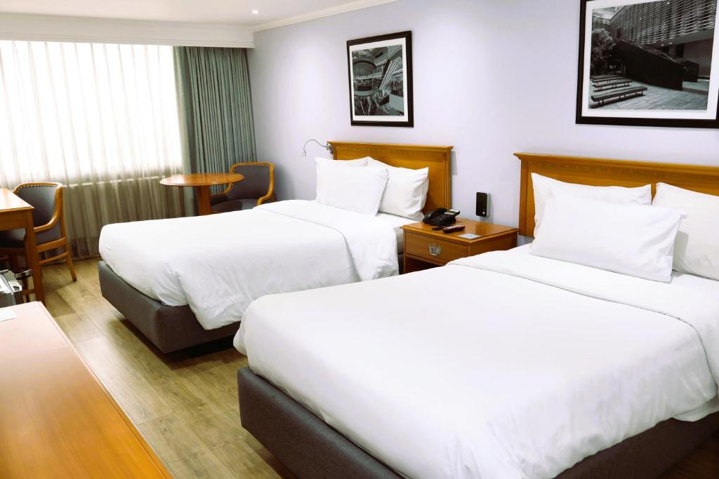 Travel Proud Radisson Bogota Metrotel - 2 Eenpersoonsbedden, Standaardkamer