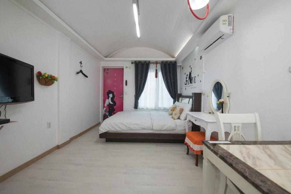 Kapyeong Ilsang Talchul Pension Water Slide - Habitación Doble 4