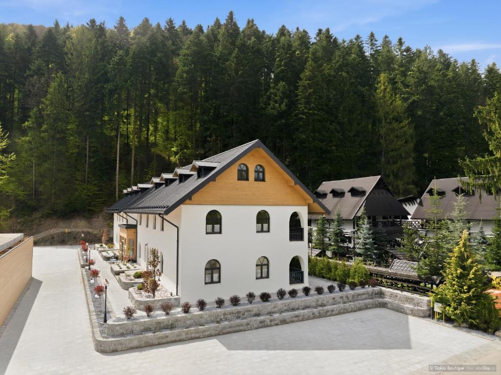 an overhead view of a house with a roof at Dokia Boutique in Gura Humorului