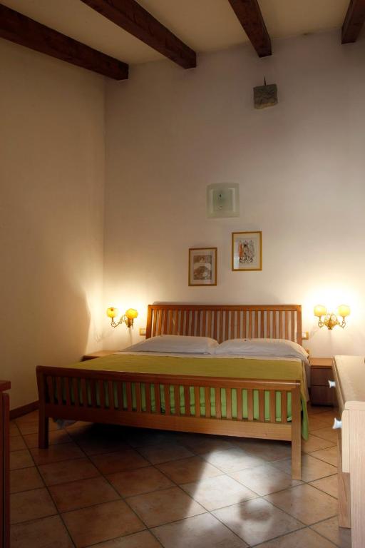 Postel nebo postele na pokoji v ubytování Albergo Al Viale