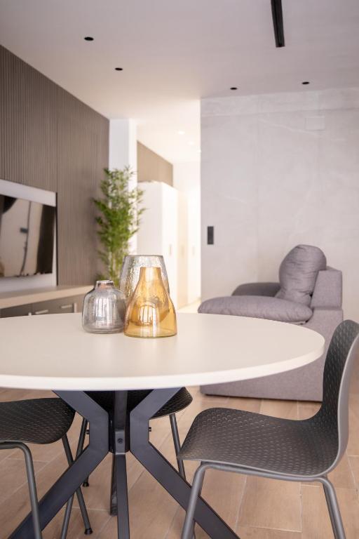 Turia Flat