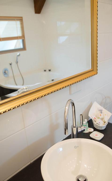 Hotel Restaurant Vinothek LAMM - Junior Suite