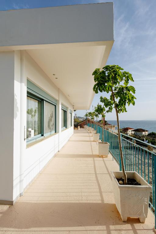Sunset apartment