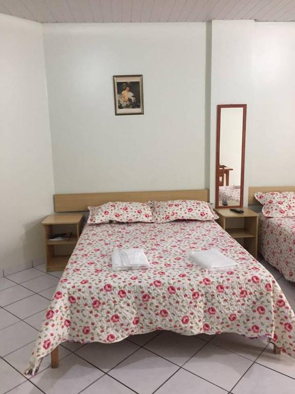 Hotel Super Economico