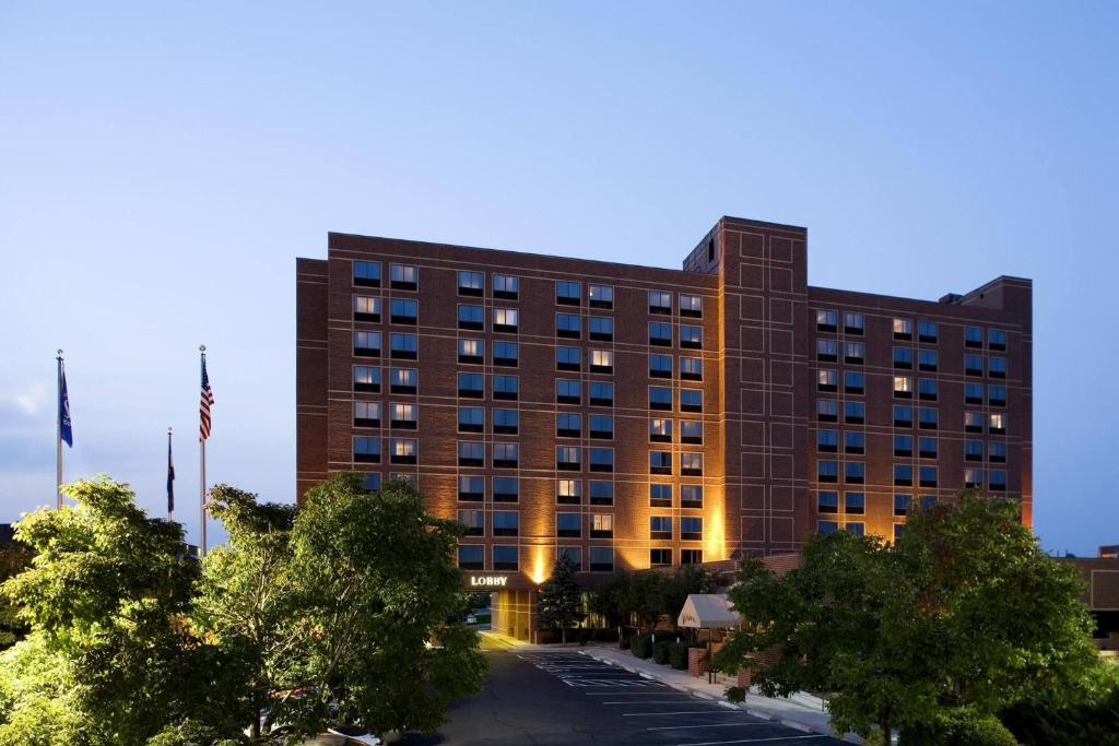 a view of the hotel from the street at Wyndham Denver Tech Center in Greenwood Village