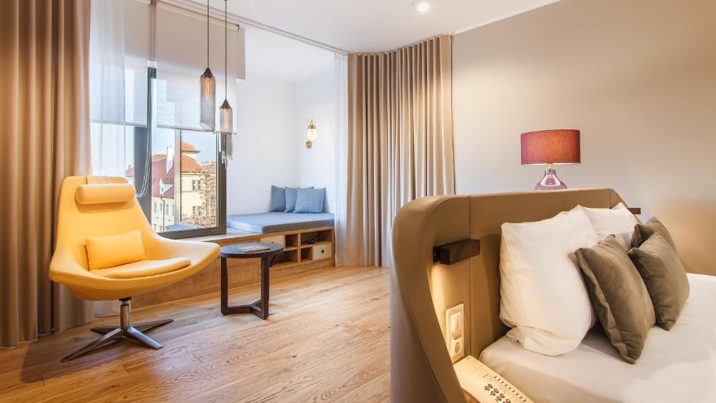 The President - Resim 33