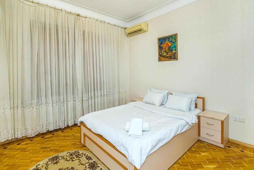 تصویر اتاق‌های Classic Apartment Nizami - تصویر ۲