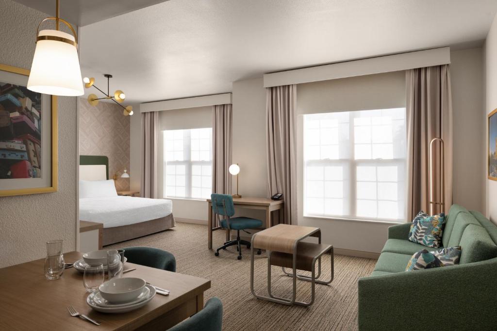 Homewood Suites by Hilton Sacramento Airport-Natomas photo