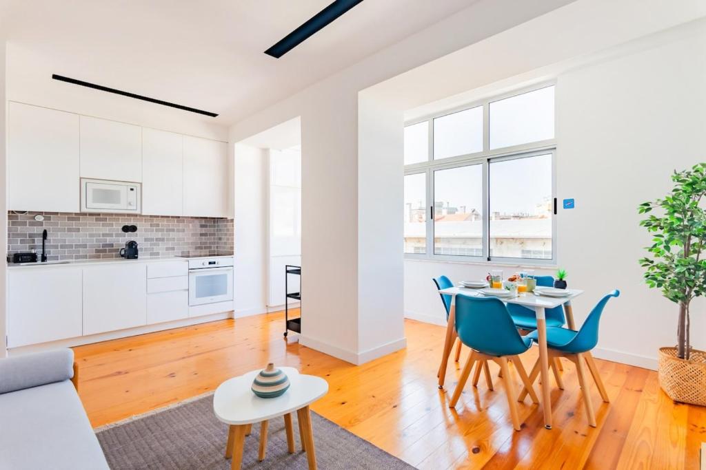 Urban Haven a 2BR Modern Retreat