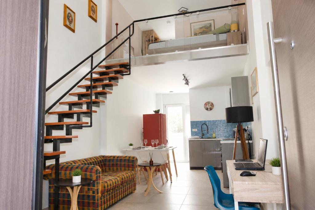 Athens Mets Loft