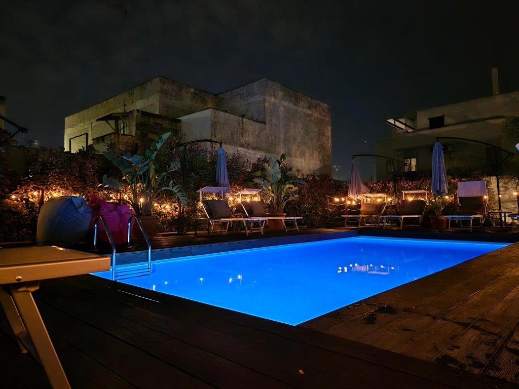 Il Giardino Di Flora con Piscina & Jacuzzi