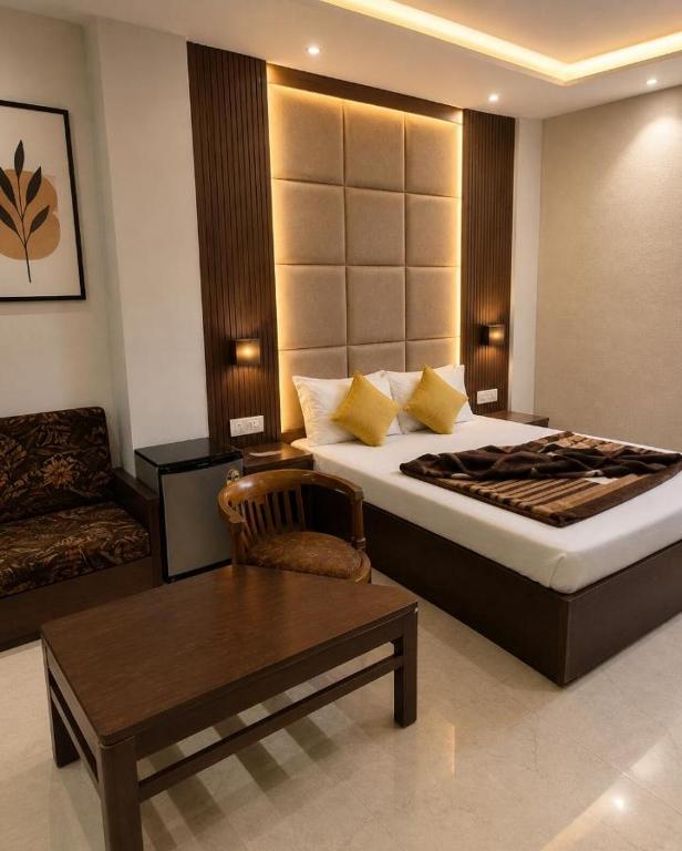 امکانات Hotel R Dx Arakashan Road - Near New Delhi Railway Station - تصویر ۴