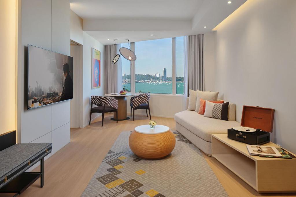 Hard Rock Hotel Pattaya - 黄金套房 - 新装修