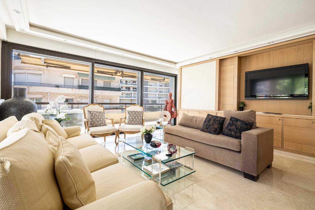 Modern Appartement a c 2BR 4P - Cannes