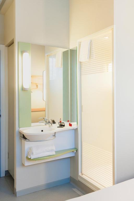 Ibis Budget Madrid Calle 30 - Resim 41